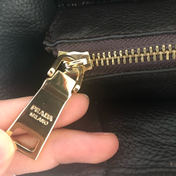 Pre-loved PRADA VINTAGE TOTE bag - Picture 4 of 7